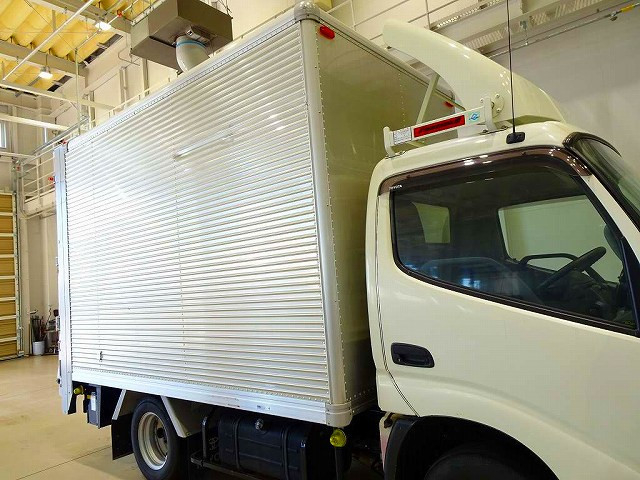 トヨタ トヨエース 小型 アルミバン TPG-XZU605(95494) 32枚目