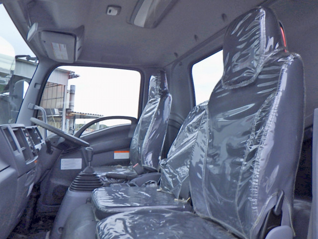 いすゞ フォワード 中型 クレーン付き 2PG-FRR90S1(95496) 16枚目