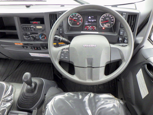 いすゞ フォワード 中型 クレーン付き 2PG-FRR90S1(95496) 17枚目