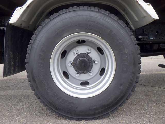 いすゞ フォワード 中型 クレーン付き 2PG-FRR90S1(95496) 28枚目