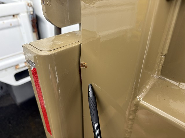 いすゞ エルフ 小型 Wキャブ TRG-NHS85A(95498) 17枚目