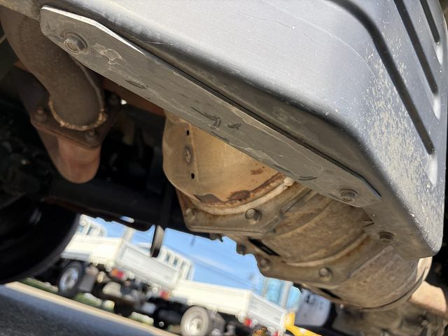 いすゞ エルフ 小型 Wキャブ TRG-NHS85A(95498) 25枚目