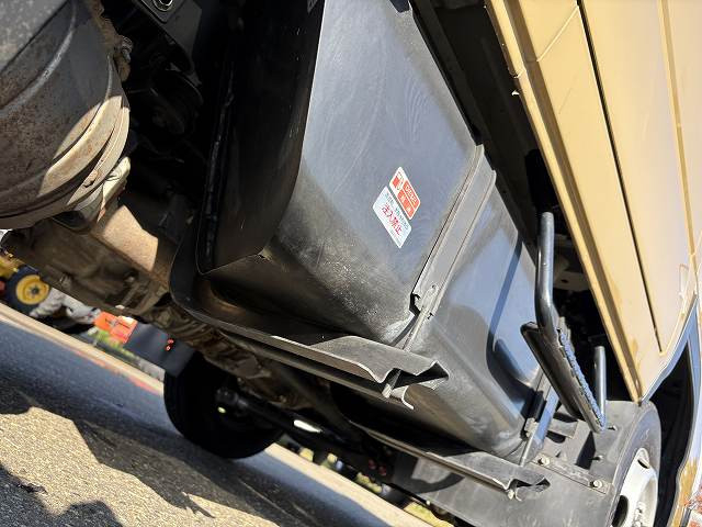 いすゞ エルフ 小型 Wキャブ TRG-NHS85A(95498) 32枚目