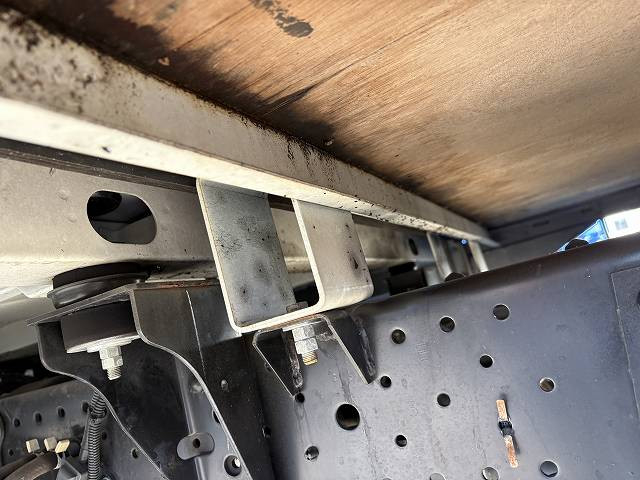 いすゞ エルフ 小型 Wキャブ TRG-NHS85A(95498) 39枚目