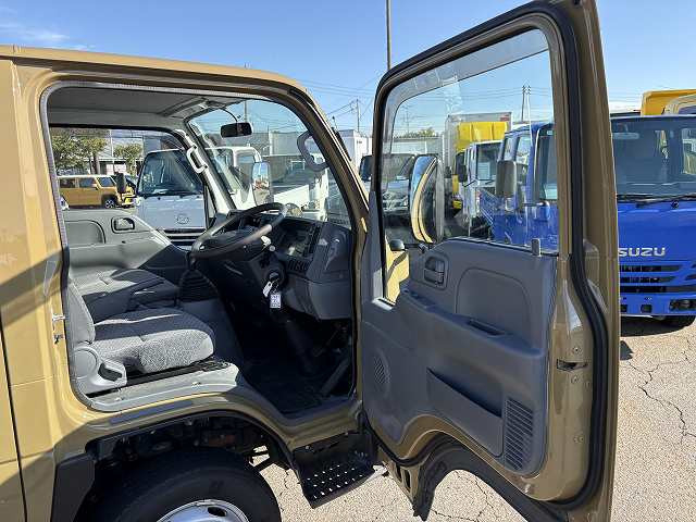 いすゞ エルフ 小型 Wキャブ TRG-NHS85A(95498) 50枚目