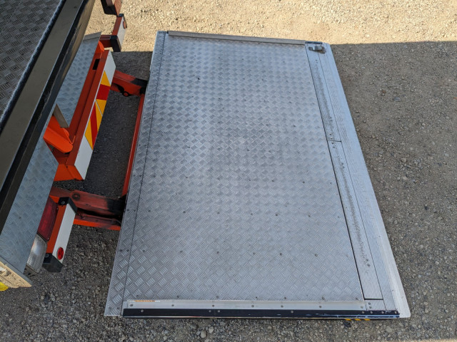 日野 レンジャー 中型 アルミウィング 2KG-FC2ABG(95500) 11枚目