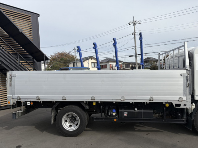 いすゞ エルフ 小型 平ボディ 2RG-NPR88YN(95501) 6枚目