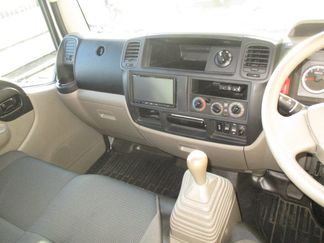 三菱ふそう キャンターガッツ 小型 平ボディ TKG-BSZ5F24(95502) 11枚目