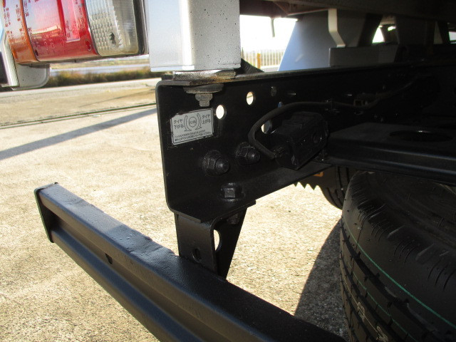 三菱ふそう キャンターガッツ 小型 平ボディ TKG-BSZ5F24(95502) 19枚目