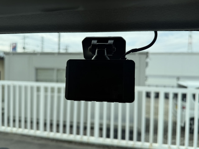 日野 デュトロ 小型 平ボディ 2RG-XZC710M(95503) 16枚目