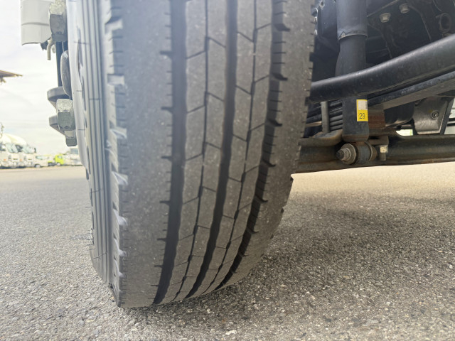 日野 デュトロ 小型 平ボディ 2RG-XZC710M(95503) 23枚目