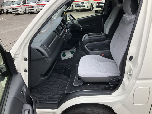 トヨタ 小型 バス 3DF-GDH223B(95504) 35枚目