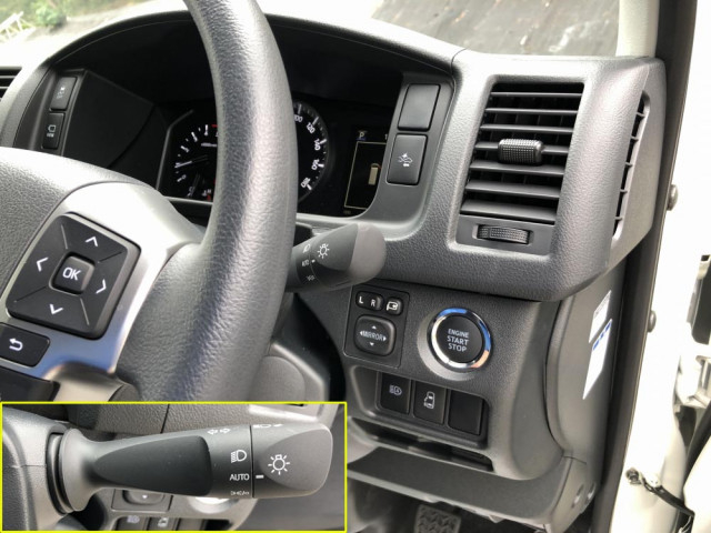 トヨタ 小型 バス 3DF-GDH223B(95504) 38枚目