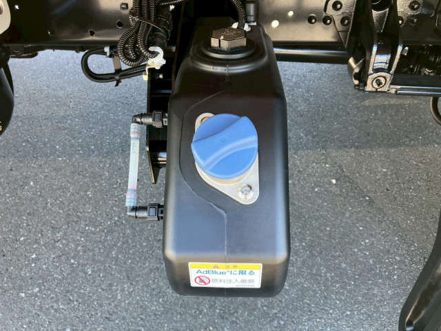 三菱ふそう ファイター 中型 平ボディ 2KG-FK62F(95507) 16枚目