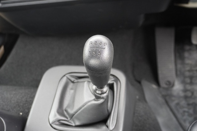 三菱ふそう ファイター 増トン クレーン付き 2KG-FK62FZ(95156) 33枚目