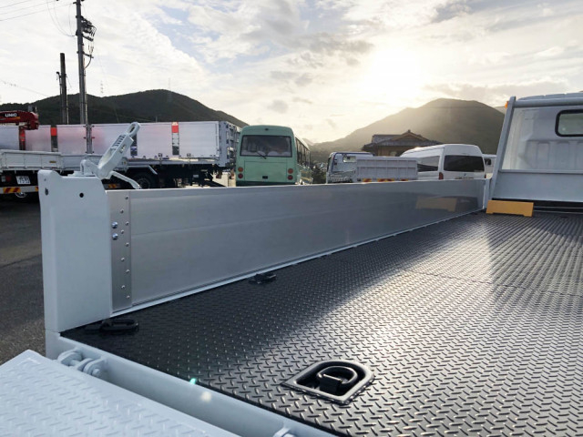 Mitsubishi Fuso canter Small Vehible loader 2PG-FEB90(95511) 20枚目