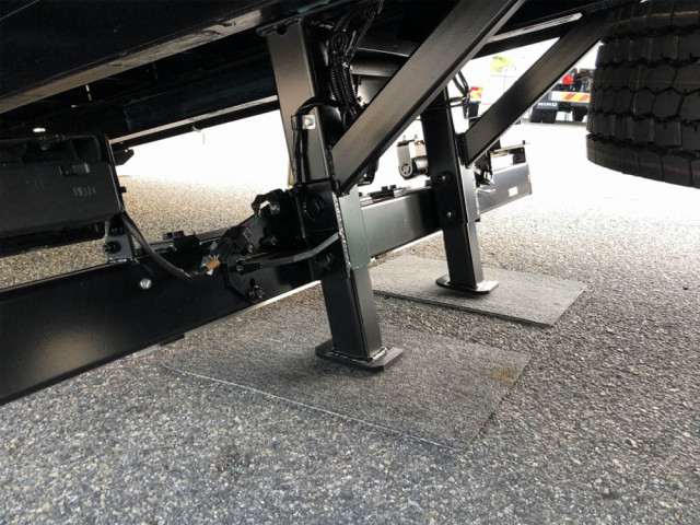 Mitsubishi Fuso canter Small Vehible loader 2PG-FEB90(95511) 27枚目