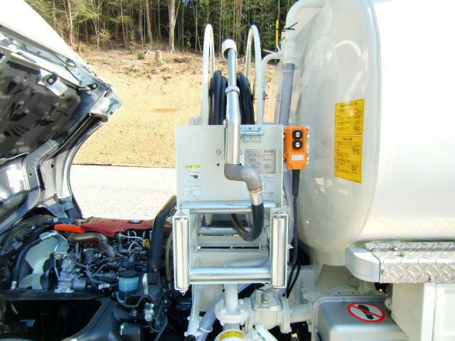 日野 デュトロ 小型 タンクローリー 2KG-XZU600E(95512) 11枚目