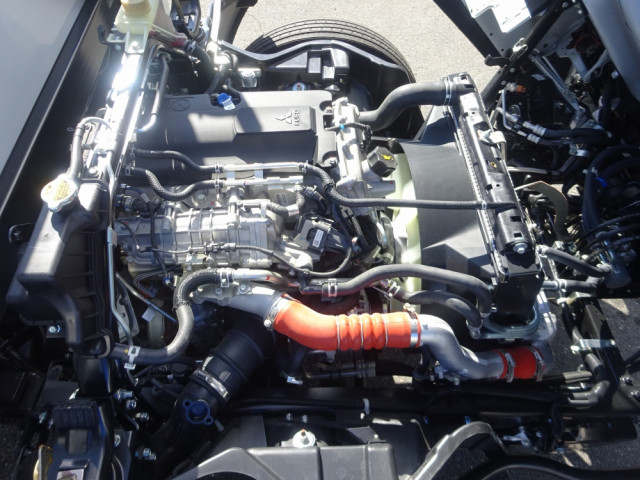 三菱ふそう キャンター 小型 車載専用車 2PG-FEB90(95516) 10枚目