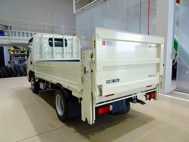 トヨタ ダイナ 小型 平ボディ 2DG-GDY281(95517) 4枚目