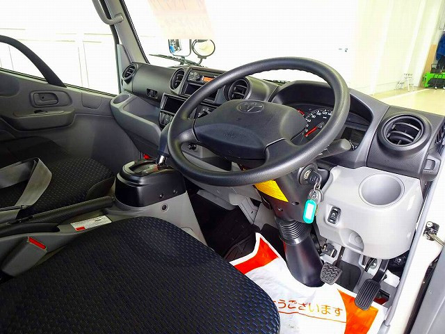 トヨタ ダイナ 小型 平ボディ 2DG-GDY281(95517) 5枚目