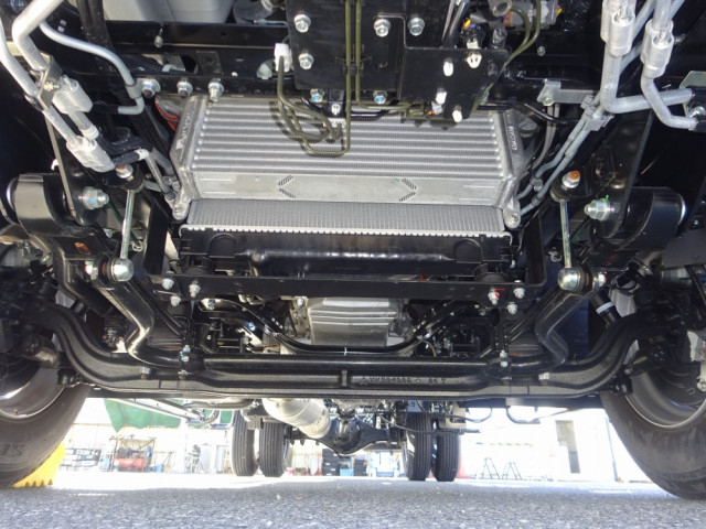 三菱ふそう キャンター 小型 車載専用車 2PG-FEB90(95516) 27枚目