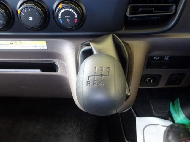 三菱ふそう キャンター 小型 車載専用車 2PG-FEB90(95516) 33枚目