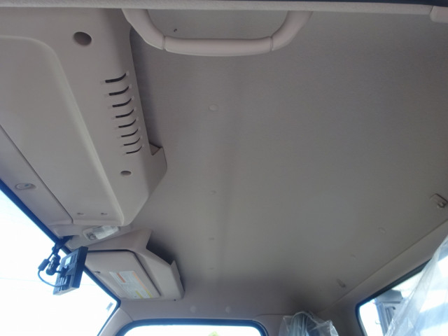 三菱ふそう キャンター 小型 車載専用車 2PG-FEB90(95516) 39枚目