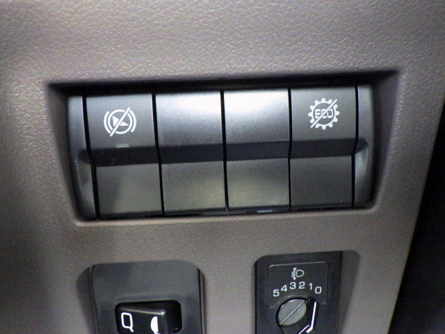 三菱ふそう キャンター 小型 平ボディ 2RG-FEB50(95519) 16枚目