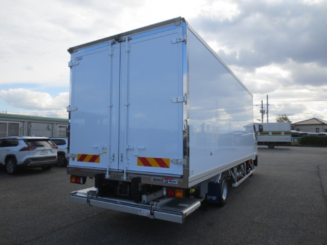 三菱ふそう ファイター 中型 冷凍冷蔵バン 2KG-FK65F(95521) 4枚目