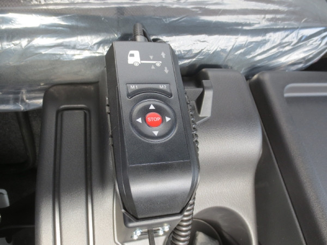 三菱ふそう ファイター 中型 冷凍冷蔵バン 2KG-FK65F(95521) 17枚目