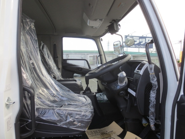 三菱ふそう ファイター 中型 冷凍冷蔵バン 2KG-FK65F(95521) 20枚目