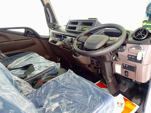 三菱ふそう キャンター 小型 Wキャブ 2RG-FBA20(95522) 5枚目