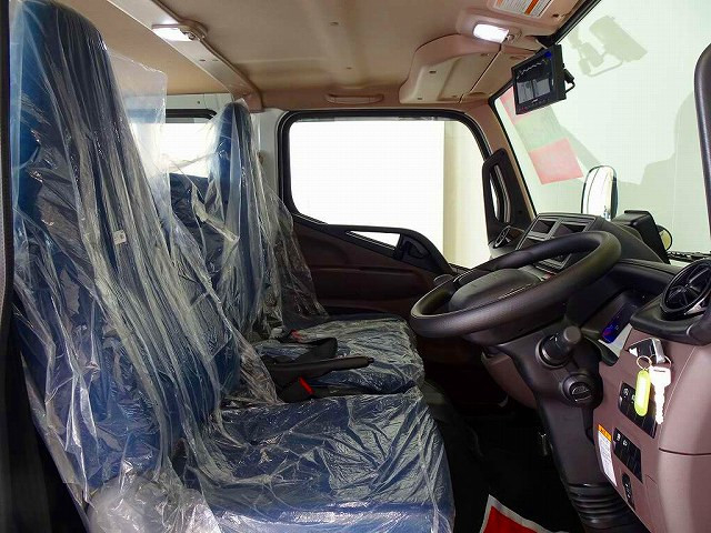 三菱ふそう キャンター 小型 Wキャブ 2RG-FBA20(95522) 6枚目