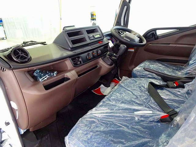 三菱ふそう キャンター 小型 Wキャブ 2RG-FBA20(95522) 7枚目