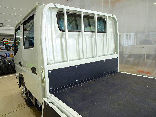 三菱ふそう キャンター 小型 Wキャブ 2RG-FBA20(95522) 28枚目