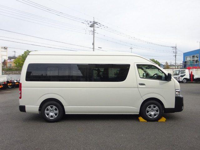 トヨタ 小型 バス 3DF-GDH223B(95525) 11枚目
