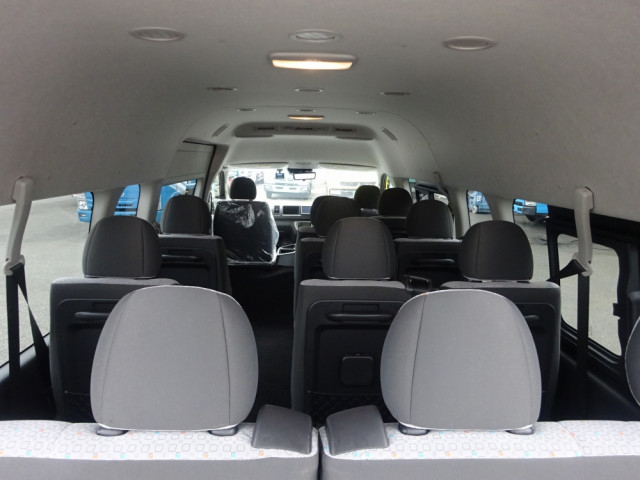 トヨタ 小型 バス 3DF-GDH223B(95525) 18枚目