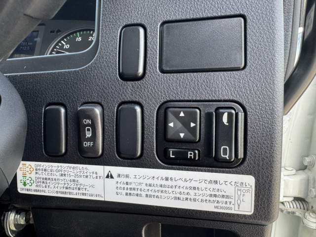 三菱ふそう ファイター 増トン クレーン付き 2DG-FQ62F(95526) 34枚目