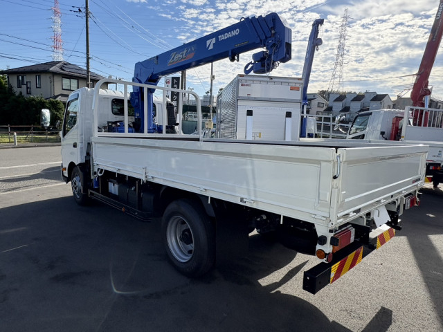 日野 デュトロ 小型 クレーン付き 2KG-XZU710M(95530) 4枚目