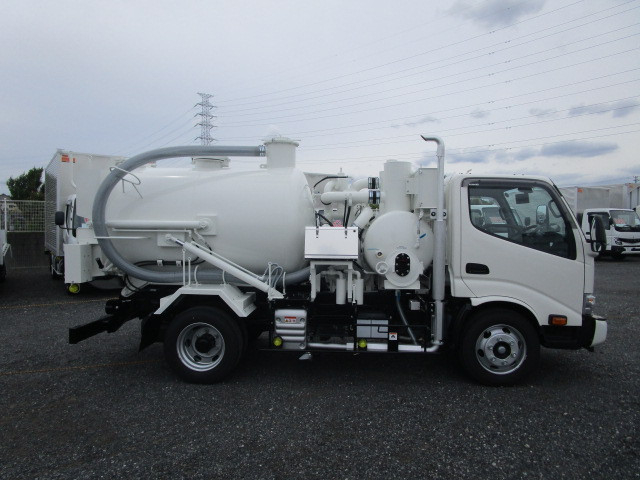 日野 デュトロ 小型 バキュームカー 2PG-XZU640F(95531) 6枚目