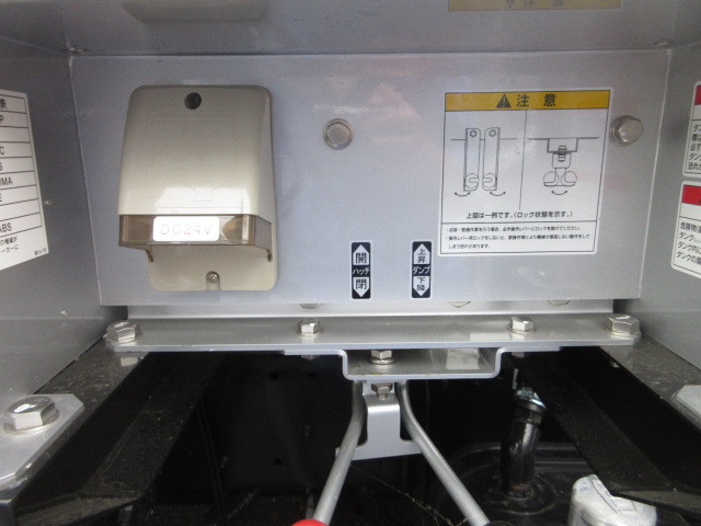 日野 レンジャー 中型 バキュームカー 2PG-FD2ABA(95532) 18枚目