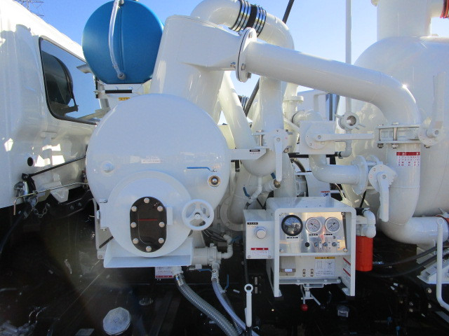 日野 レンジャー 中型 バキュームカー 2PG-FD2ABA(95532) 24枚目