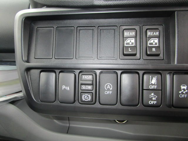 日野 デュトロ 小型 Wキャブ 2KG-XZU605M(95534) 14枚目