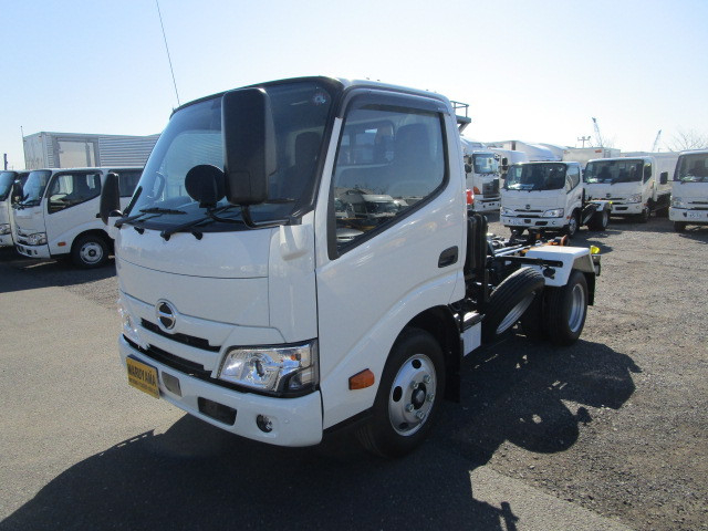 Hino dutro Small Arm roll trucks  2KG-XZU605M(95536) 1枚目