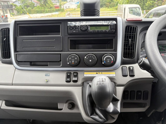 三菱ふそう キャンター 小型 クレーン付き 2PG-FEB90(95538) 31枚目