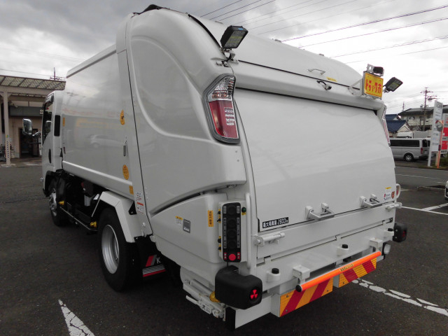 いすゞ エルフ 小型 塵芥車（プレス式） 2PG-NPR88Y(95539) 4枚目