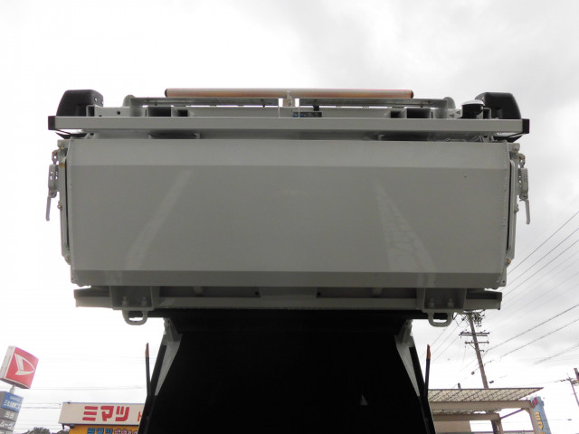 いすゞ エルフ 小型 塵芥車（プレス式） 2PG-NPR88Y(95539) 20枚目