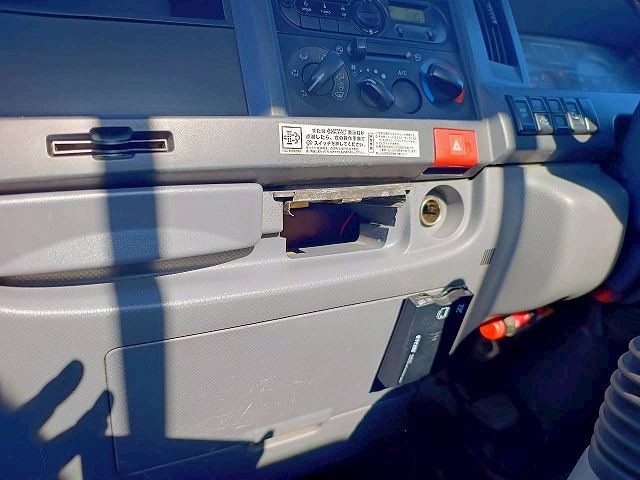 Isuzu elf Small Flat body TRG-NJR85A(95544) 45枚目