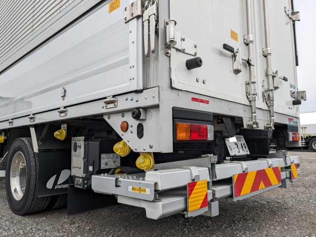 三菱ふそう キャンター 小型 アルミウィング 2RG-FEB80(95547) 8枚目